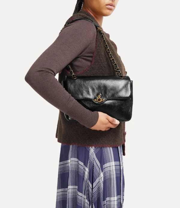 Anita Chain Shoulder Bag