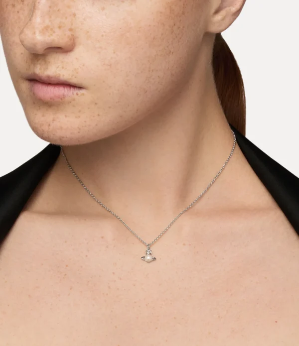 Balbina Pendant Necklace