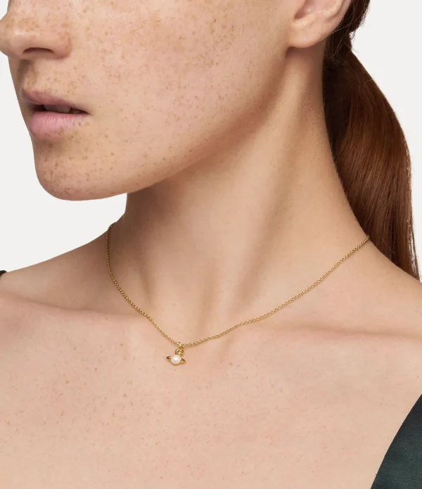 Balbina Pendant Necklace