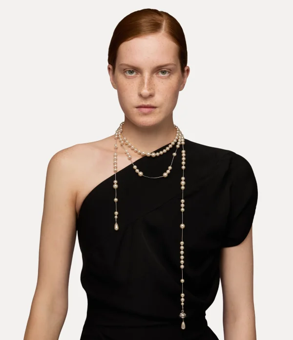 Broken Pearl Necklace
