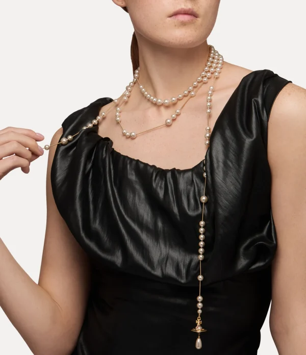 Broken Pearl Necklace