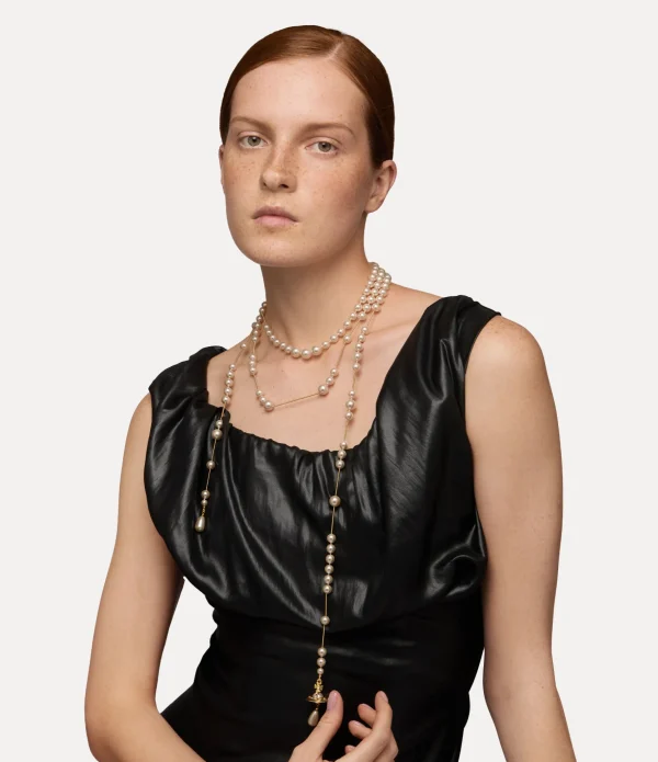 Broken Pearl Necklace