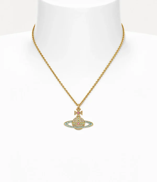 Kika Pendant Necklace