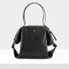 Mara Holdall