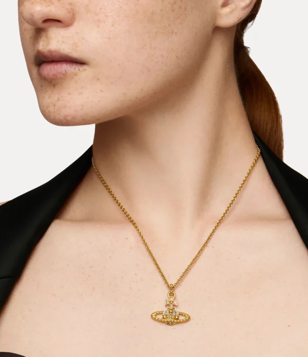 Mayfair Bas Relief Pendant Necklace