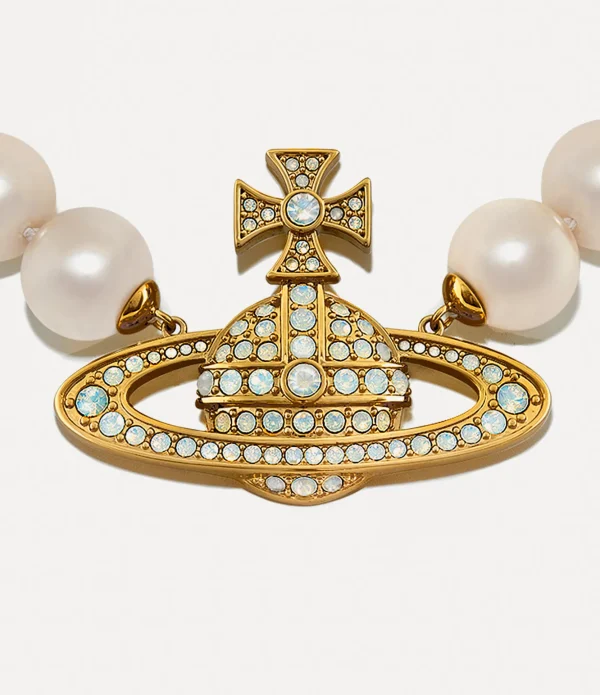 Neysa Necklace