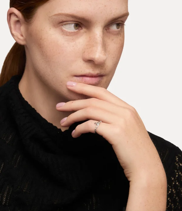 Vendome Ring