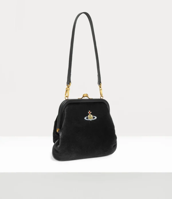 Vivienne's Clutch